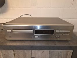 Onkyo DX-7110 mit Defektem Laufwerk