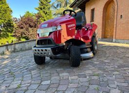 Honda HF 2417 Rasentraktor