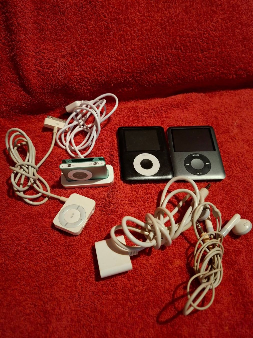 Apple Lettore multimediale portatile: Ein Haufen iPods – Usato da Wittenbach venduto da Nostalgie1965 2