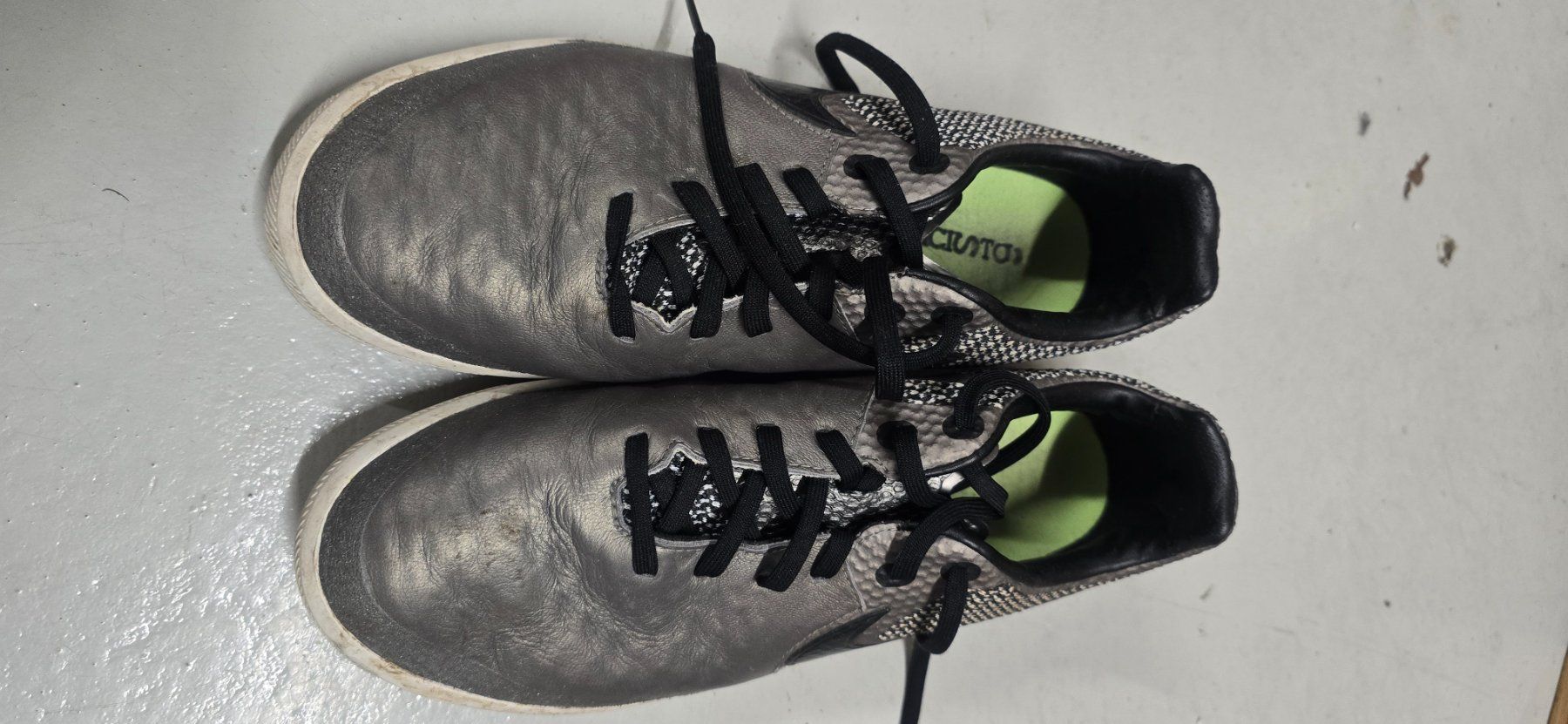 Nike Scarpe da uomo: Laufenschuhe – Usato da Emmen venduto da El_pulpo 1