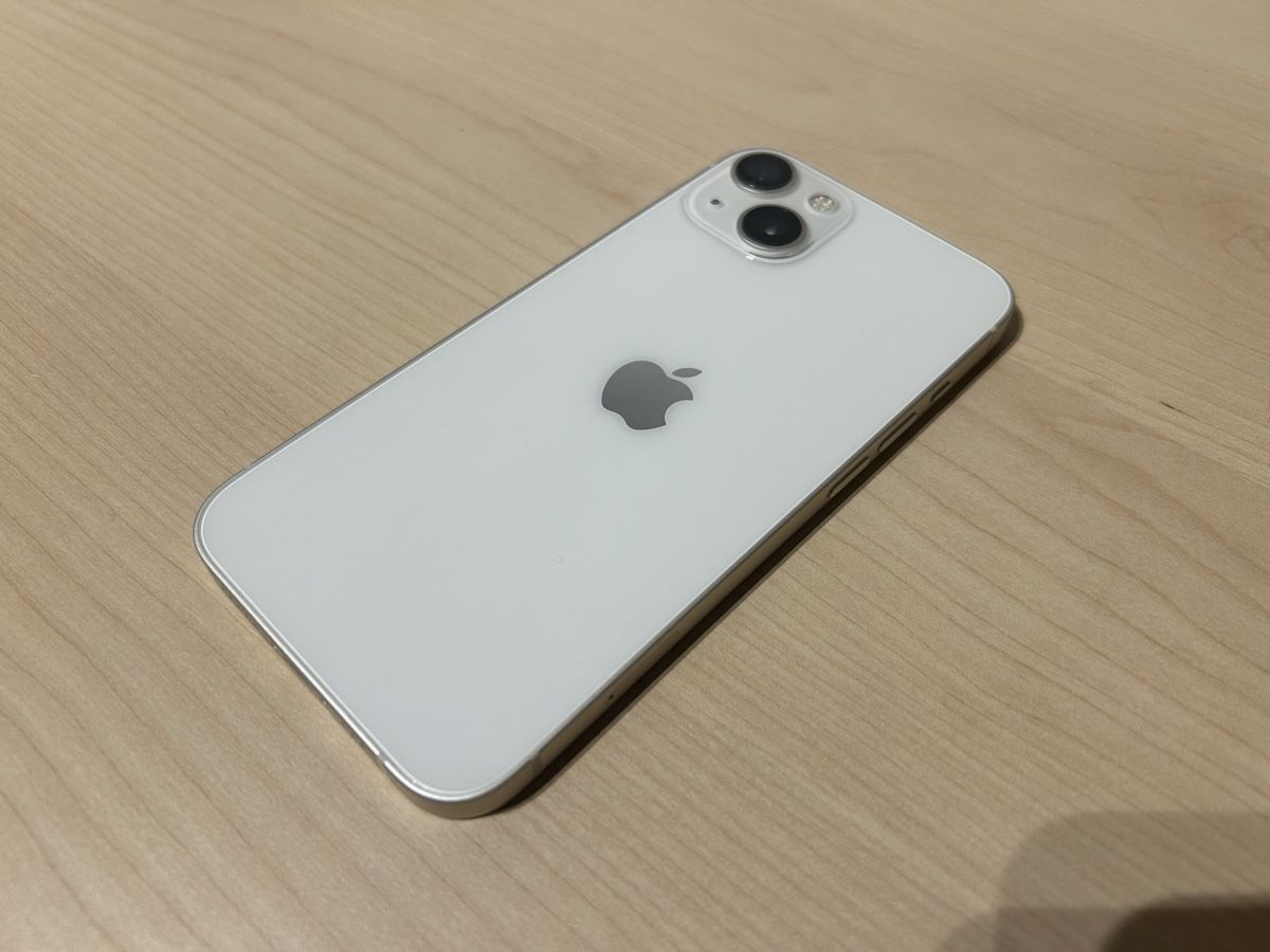 Apple Handys / Smartphones: iPhone 13 weiss 128 GB – Gebraucht aus Zürich von