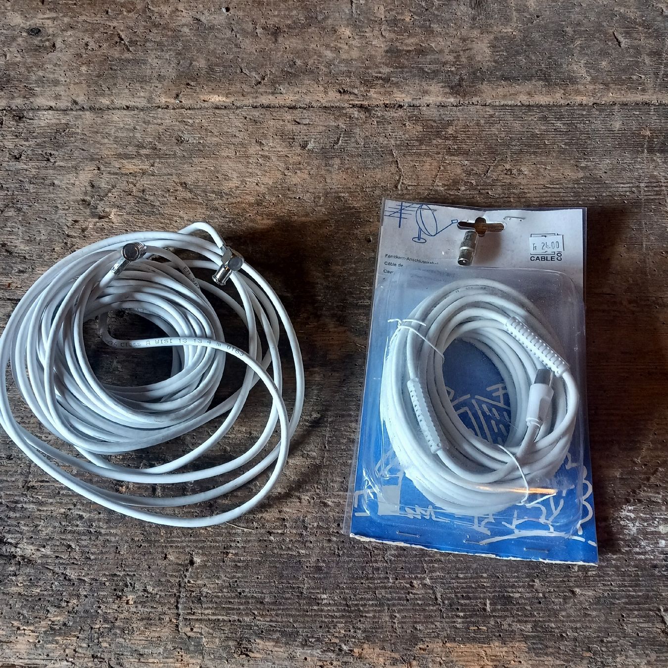 Kabel: Antennenkabel mit Ferritkern 2x 10m  – Neu (gemäss Beschreibung) aus Ebnat-Kappel von blazzi
