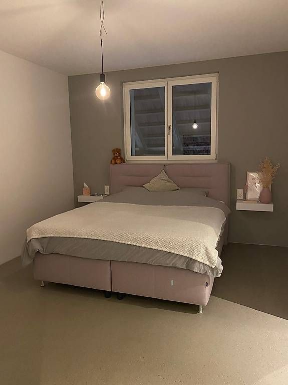 Pfister Letti: Boxspringbett XXL Lutz ohne Matratze – Usato da Winterthur venduto da pabe91