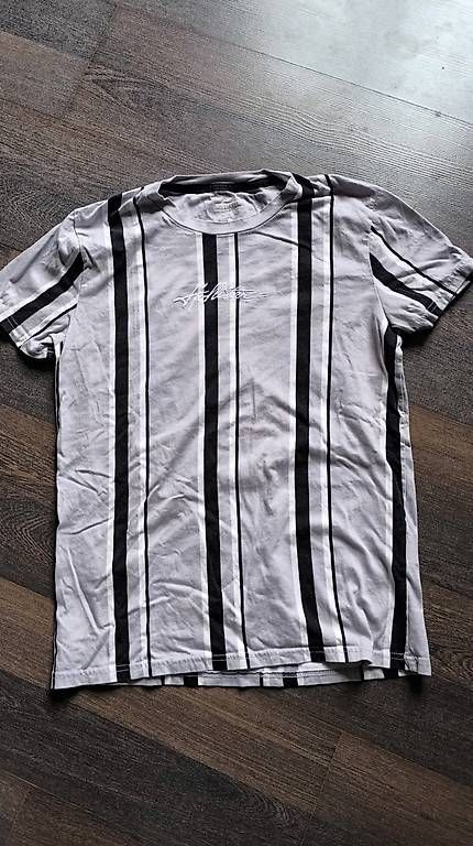 Hollister T-Shirts: Hollister Shirt S – Gebraucht aus Ossingen von kro_nrz6