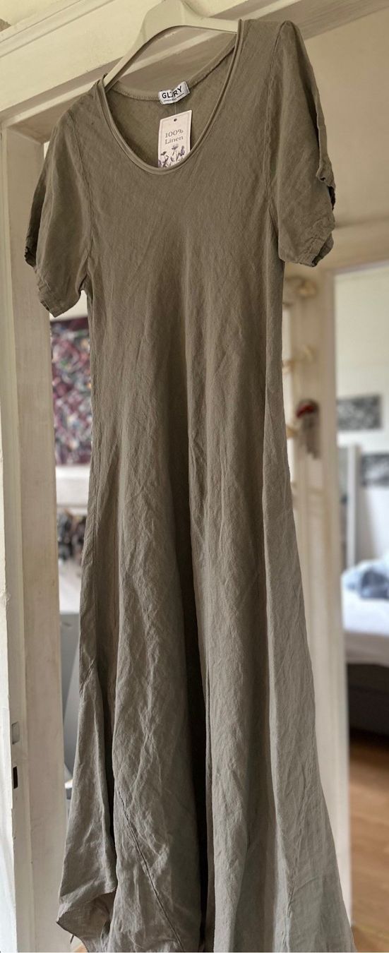 Vestiti: ROBE EN LIN!! M – Nuovo e nell'imballaggio originale da Locarno venduto da NicoNion 1