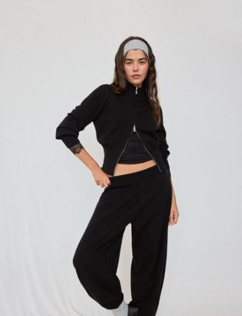 🤩STRADIVARIUS NEUE KOLLEKTION STRICK-HOSE SCHWARZ