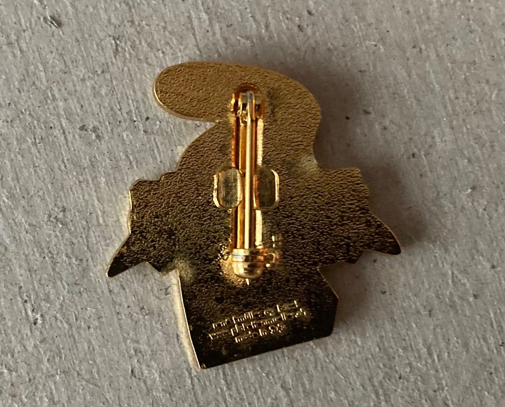 Placchette & Badge: Basler Fasnachtsplakette Bijou 2004 – Usato da Riehen venduto da freestyle_buttons 1