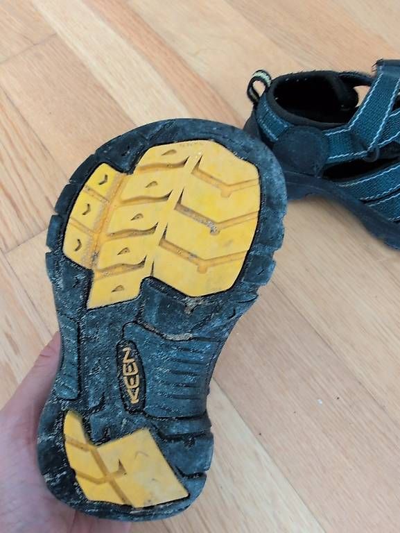 Scarpe per ragazzi: Sandalen Keen Gr 25 – Usato da Zürich venduto da Dory12 1
