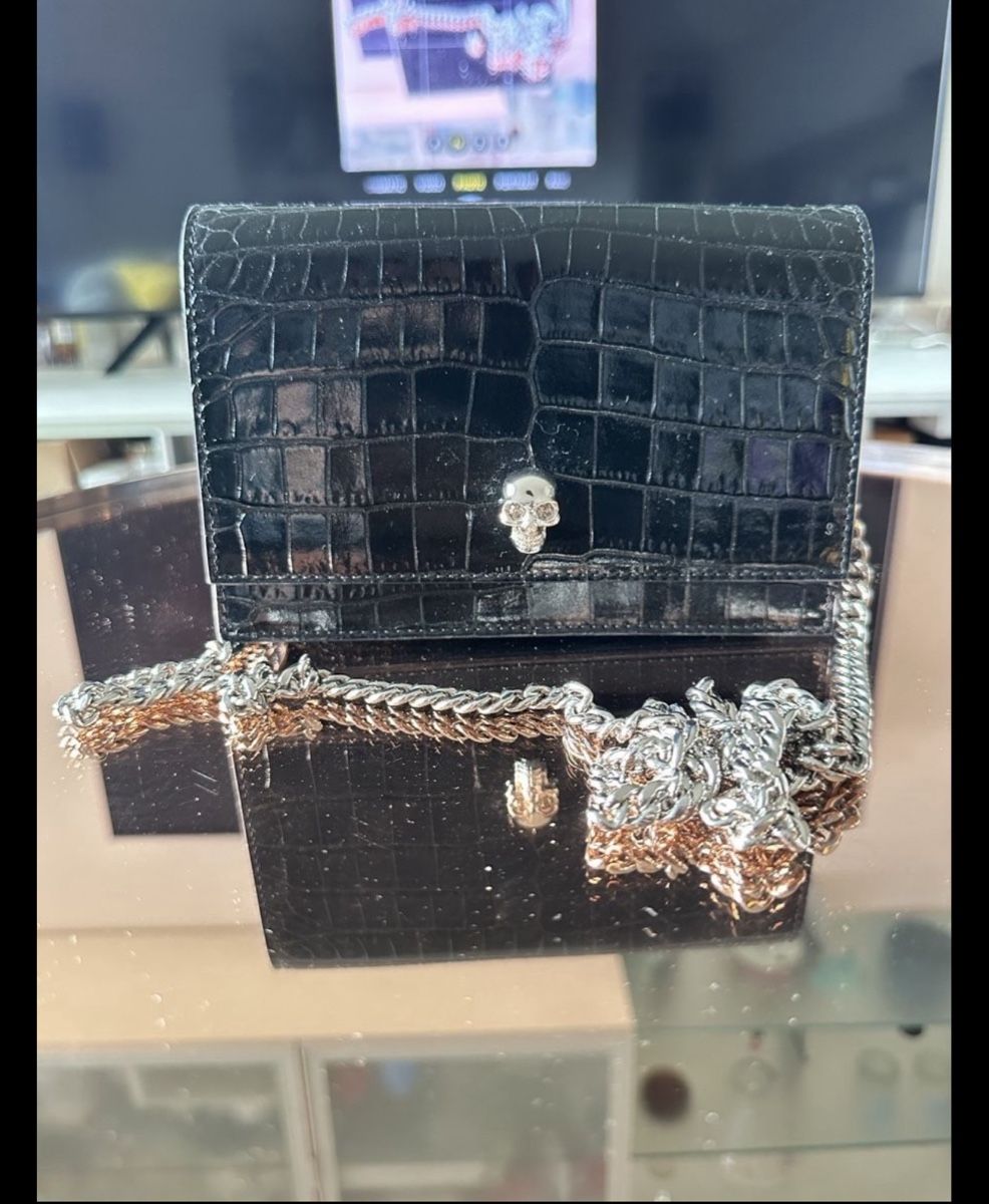 Alexander Mcqueen Borse da donna: Sac authentique Alexander McQueen – Nuovo (secondo la descrizione) da Peseux venduto da camosport