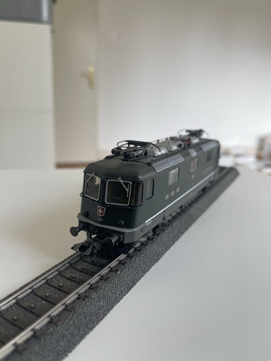Märklin 37359 SBB Re 4/4 II (Gebraucht) in Thun für CHF 250 – nur ...