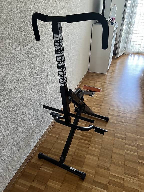 Hometrainer: Power Tower / Klimmzug- & Dip-Station – Gebraucht aus Schlieren von Savas1
