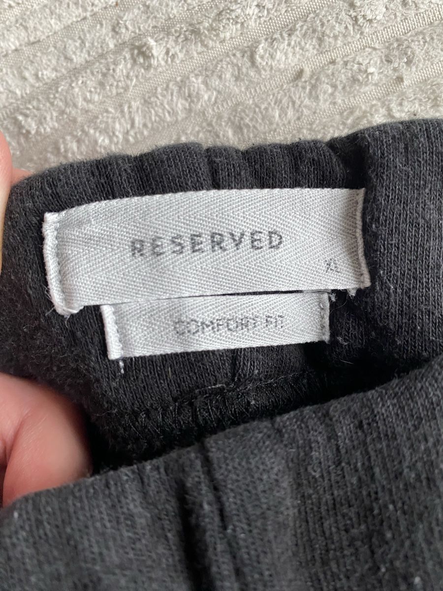 Hosen: Schwarze Reserved Jogginghose, Grösse XL – Gebraucht aus Langenthal von vik_v5ml 4