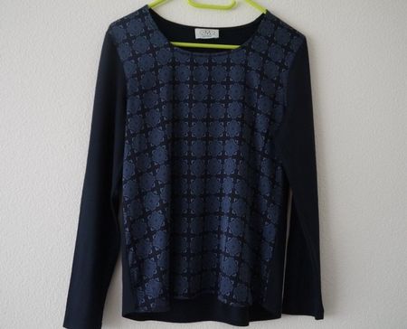Blusa in seta con fantasia geometrica