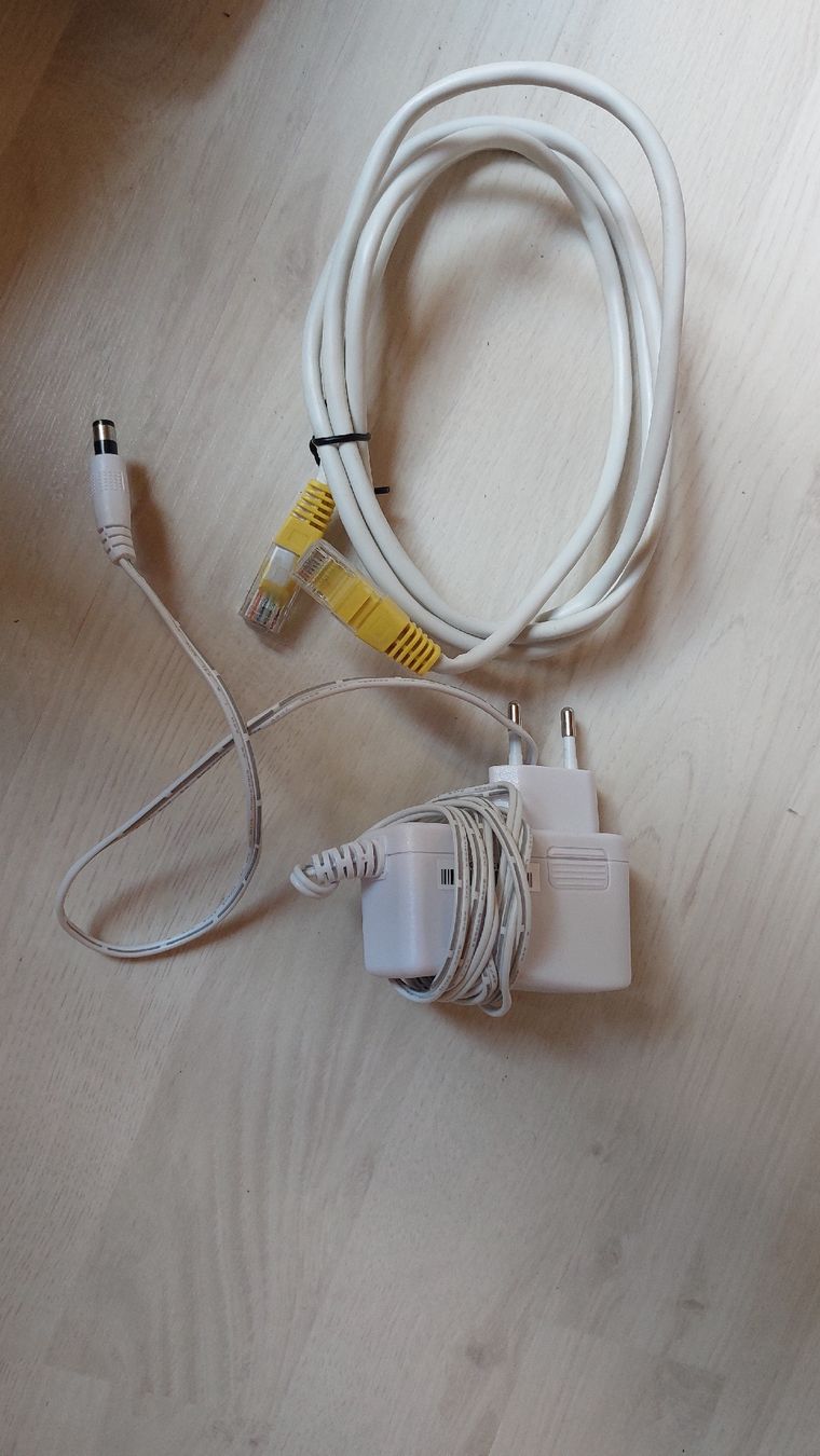 Swisscom Modem & Router: Swisscom Internet-Box standard, modem routeur WLAN! – Usato da Bremblens venduto da Ampoule_jaune 2
