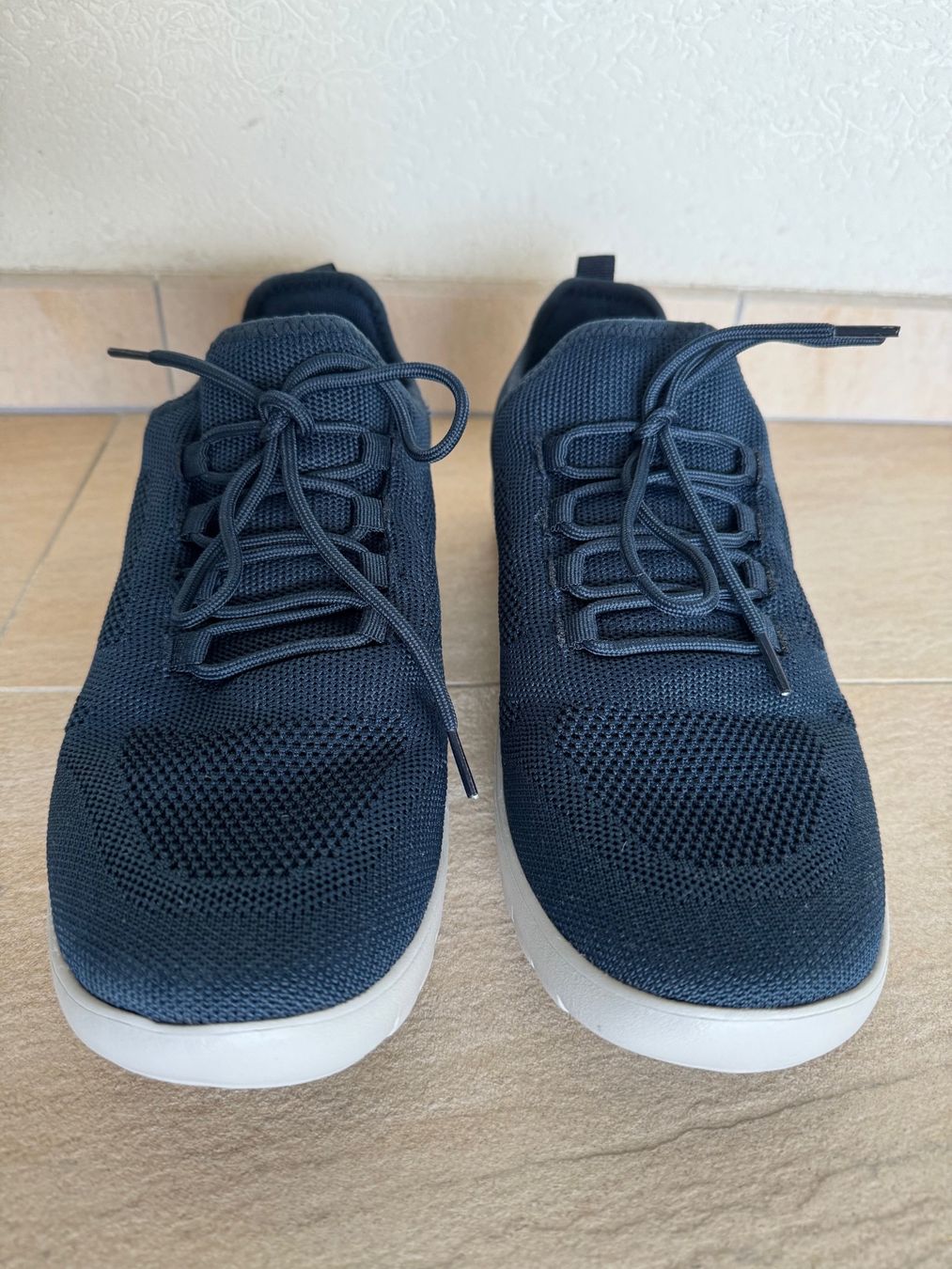 Scarpe da uomo: Sneakers Livergy, p.45 – Usato da St-Gingolph venduto da GoldenKeys