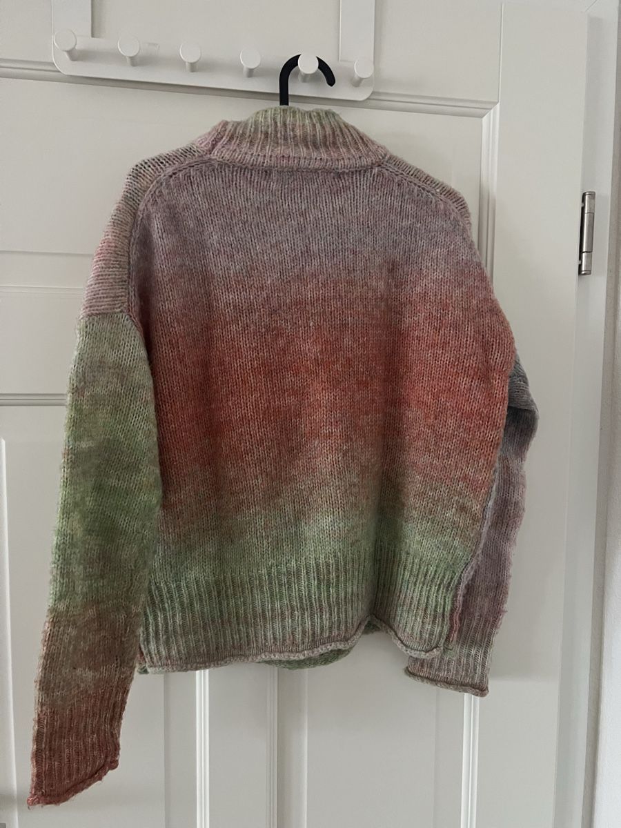 Maglioni & Felpe: Multicolor Knitted Sweater with Mock Neck – Usato da Zürich venduto da san_t2jq 1