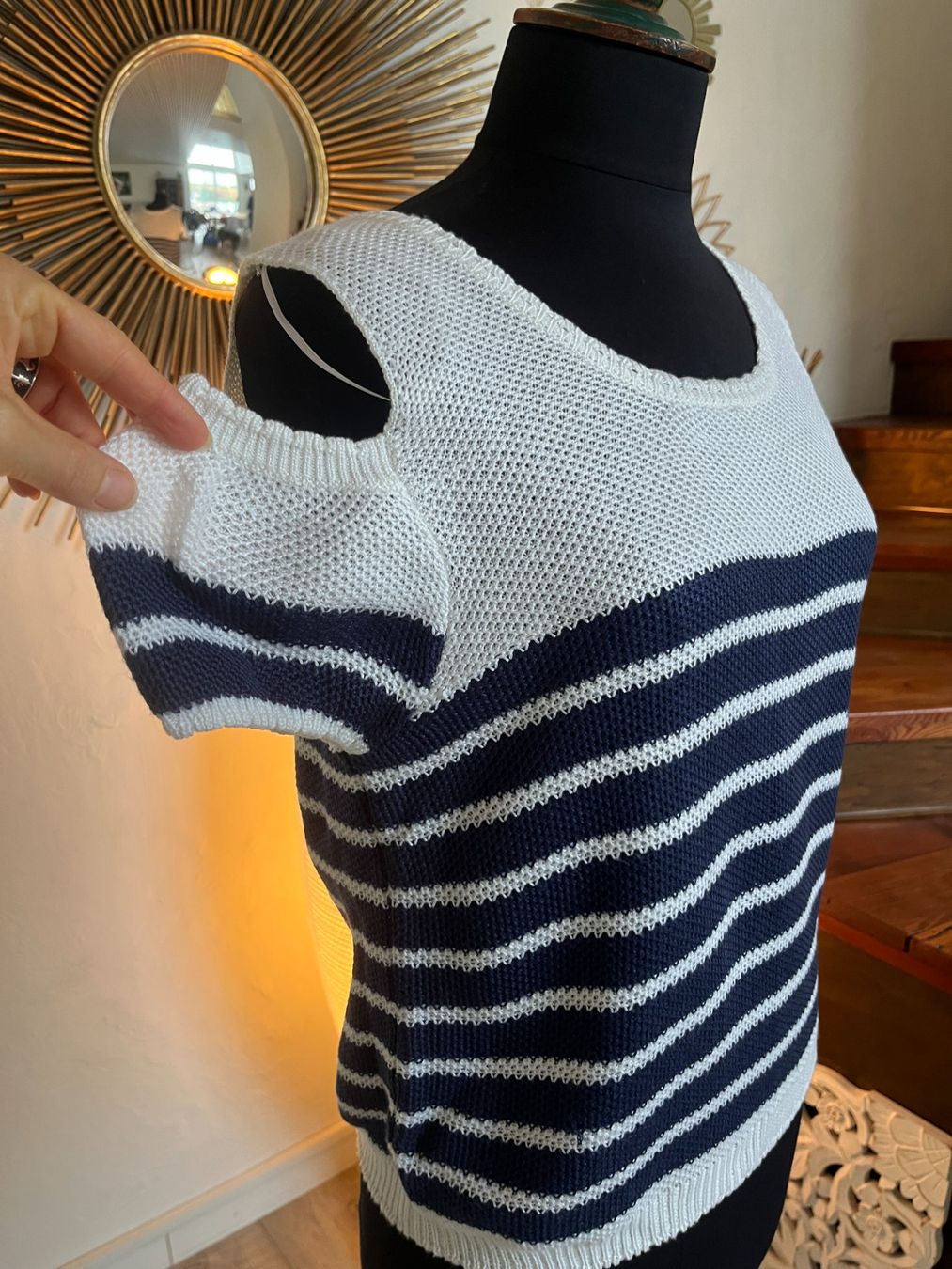 Tops: Pull d'été rayé bleu et blanc - épaules dénudées, S – Gebraucht aus Seiry von vanille08 5
