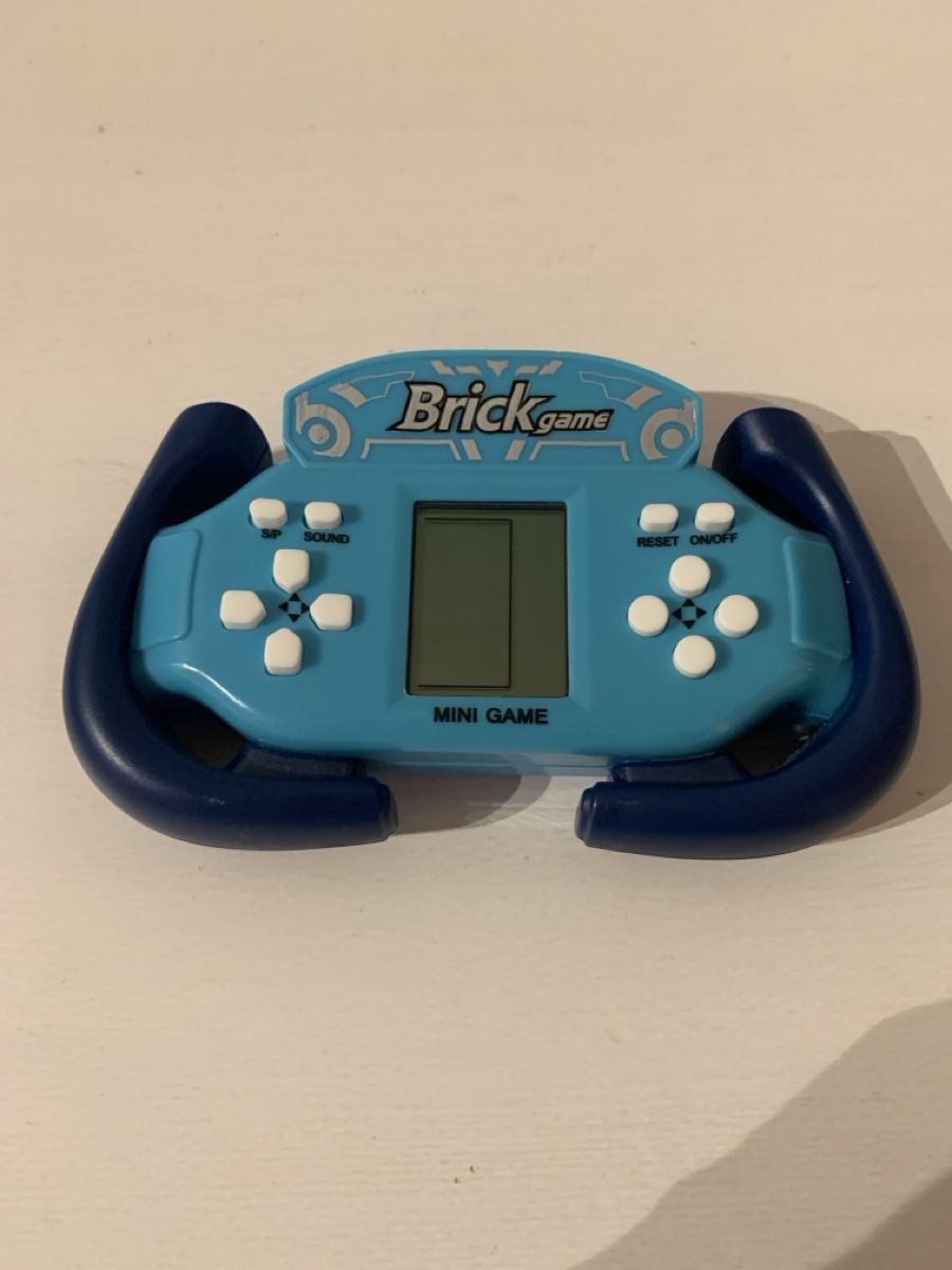 Spiele: Brickgame Mini Game Konsole blau neuwertig. – Neu (gemäss Beschreibung) aus Langenthal von reg_8by5 1