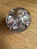 Glas Briefbeschwerer