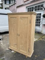 Antike Bauerschrank aus Tannen ca.1900