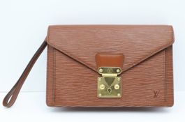 Louis Vuitton-Epi Pochette serie Dragonnes -Pochette marron