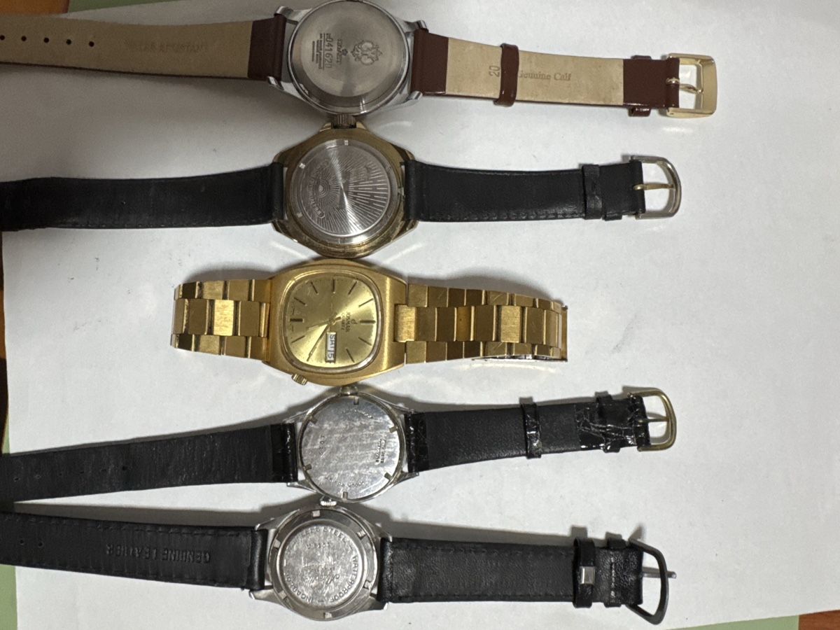 Uhren: Ensemble 5 montres diverses état d'usage – Defekt aus La Chaux-de-Fonds von lida2005 1