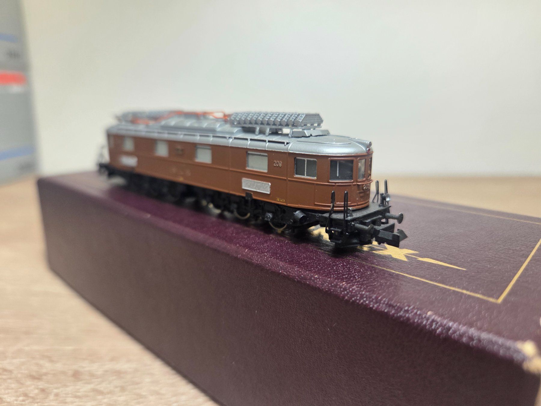 Fulgurex Modellini di ferrovie: Fulgurex N E-Lok Ae 6/8 206 BLS – Usato da St-Aubin-Sauges venduto da Lo_Go 3