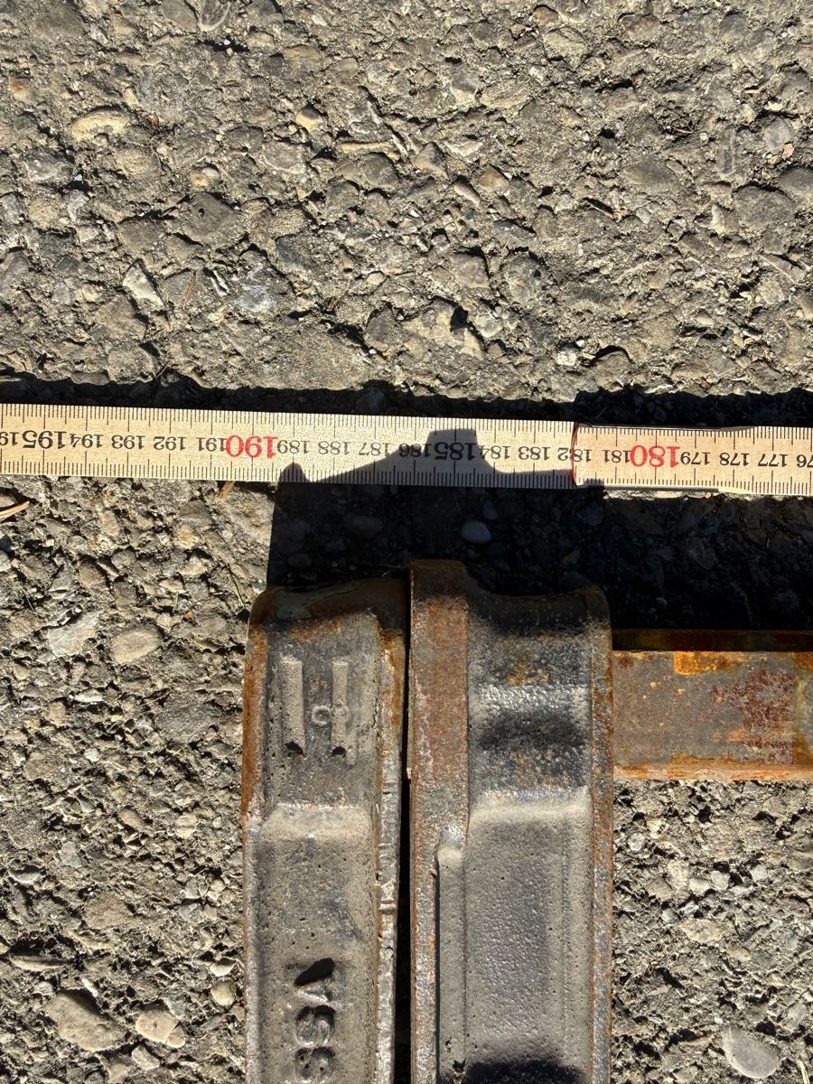 Tutti gli attrezzi: Schraubzwingen gross 190cm – Usato da St. Gallen venduto da n13m4nn5 4