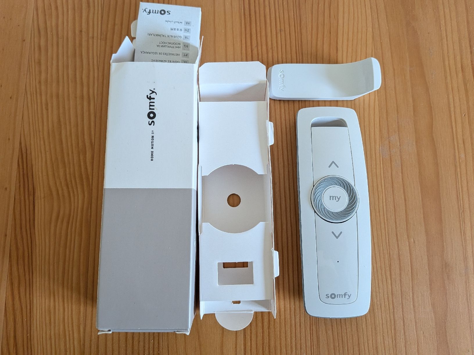 Somfy Tende da sole: Somfy Situo 1 Var io Pure II A – Nuovo (secondo la descrizione) da Hünibach venduto da Side-Quest