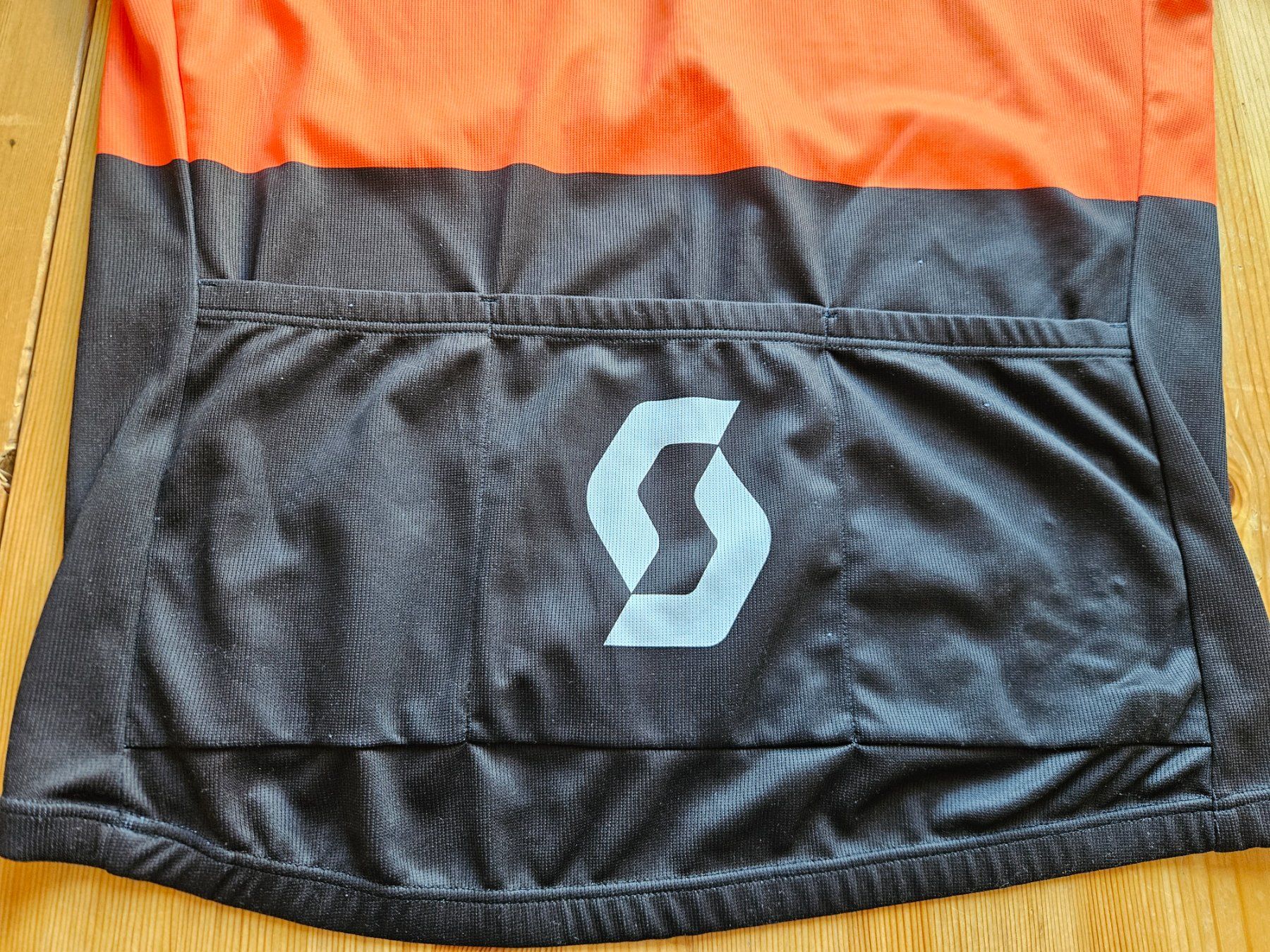 Scott Leibchen & Hosen: Radtrikot Scott Grösse XL Velo Fahrrad Trikot Radsport – Gebraucht aus Hägglingen von United-Village-Trade 6
