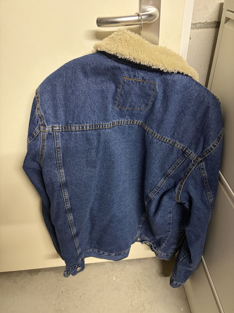 Zara Jeans: Jeansjacke Zara L – D'occasion à Grenchen par lyn_8w2w 2