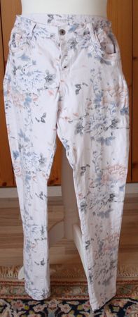Hose KAROSTAR weiss - bunt Gr. 44