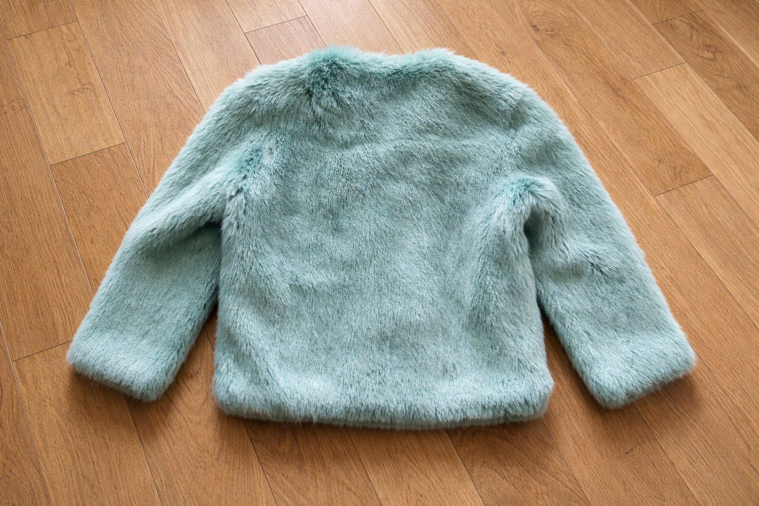 Zara Giacche: ZARA blaue Kunstfelljacke Gr. S – Usato da Männedorf venduto da phi_5pvk 2