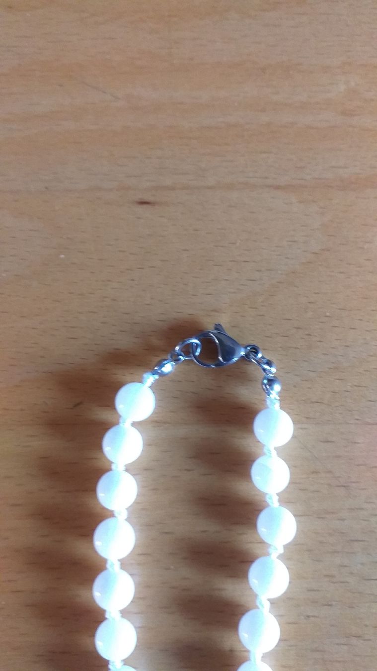 Catenine: Halskette Weisse Jade – Nuovo e nell'imballaggio originale da Wünnewil venduto da 04Blume 1