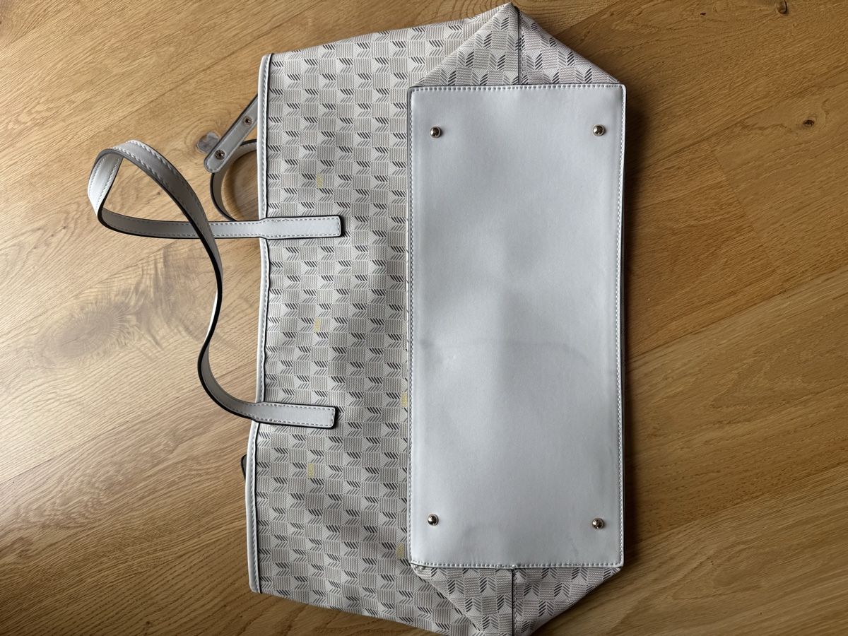 Guess Borse da donna: Guess Tasche / Shopper – Nuovo (secondo la descrizione) da Zollikofen venduto da alessia.sarah 3
