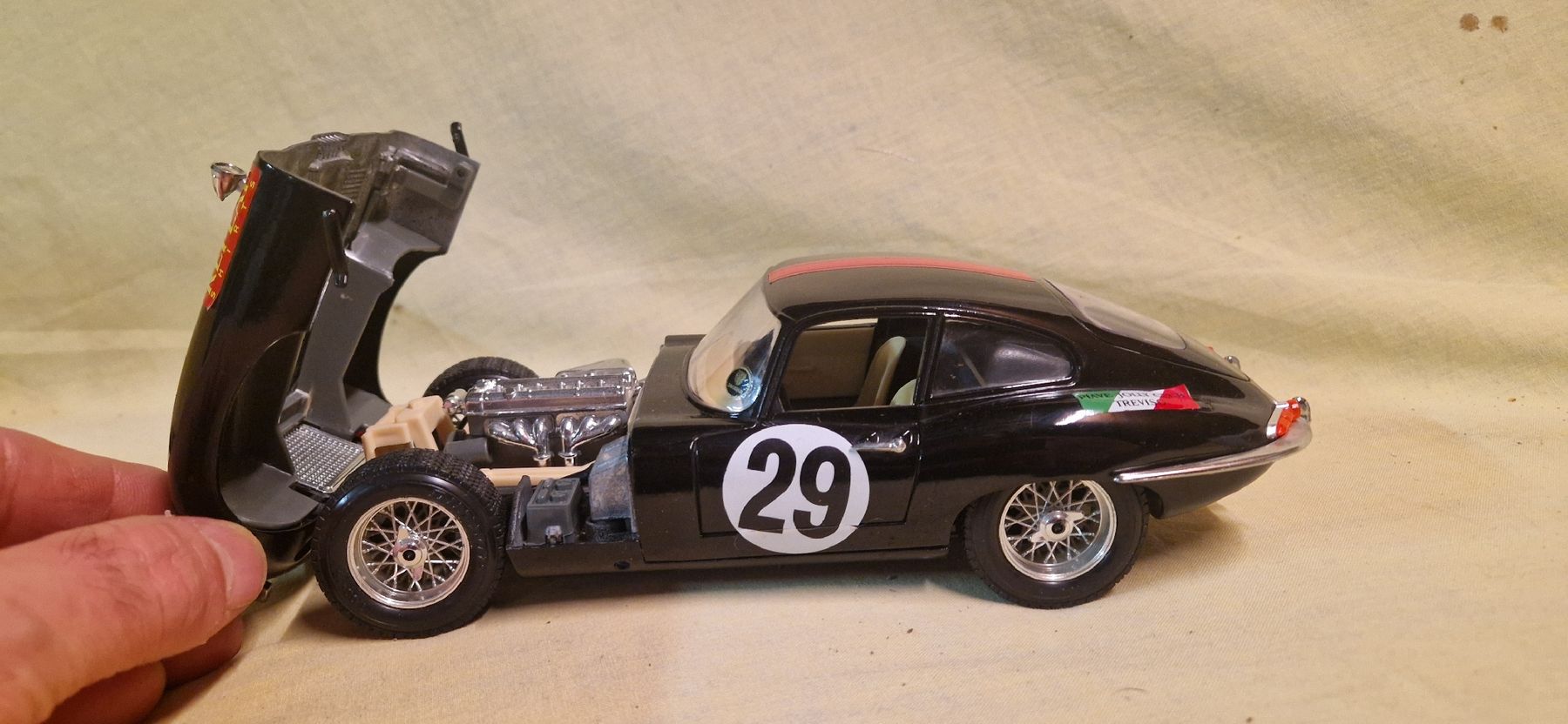 Bburago Modellini d'auto: Jaguar 'E' 1961 – Nuovo (secondo la descrizione) da Burgdorf venduto da maj_swz8 7