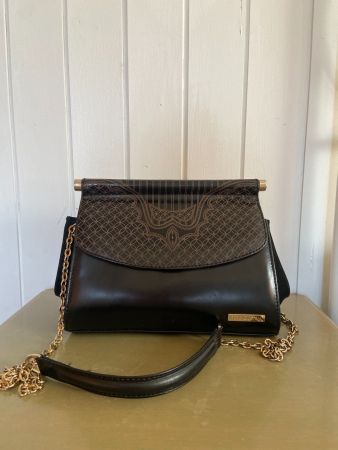 Schwarze Leder Handtasche / Umhängetasche