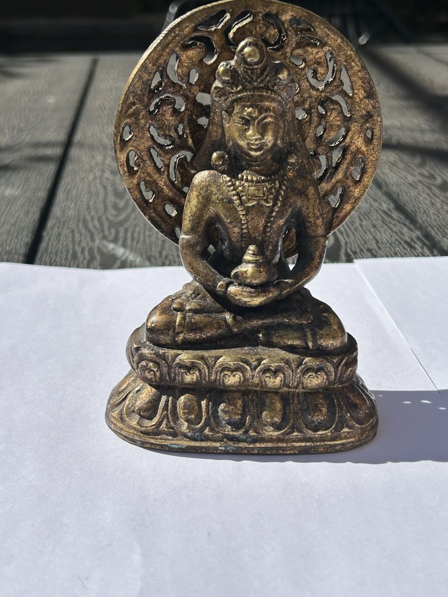 Skulpturen & Statuen: Buddha-Statue aus Metall – Gebraucht aus Losone von del_yh97