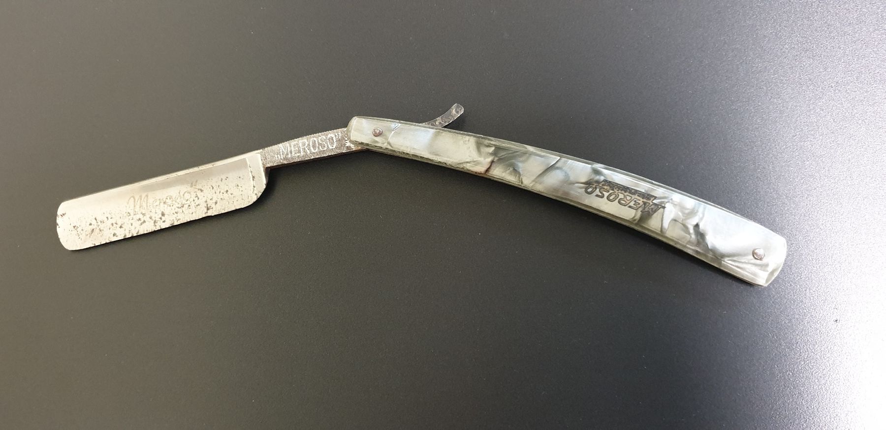 Rasoi & Lamette da barba: Meroso razor Solingen wald – Usato da St-Sulpice VD venduto da Miwix