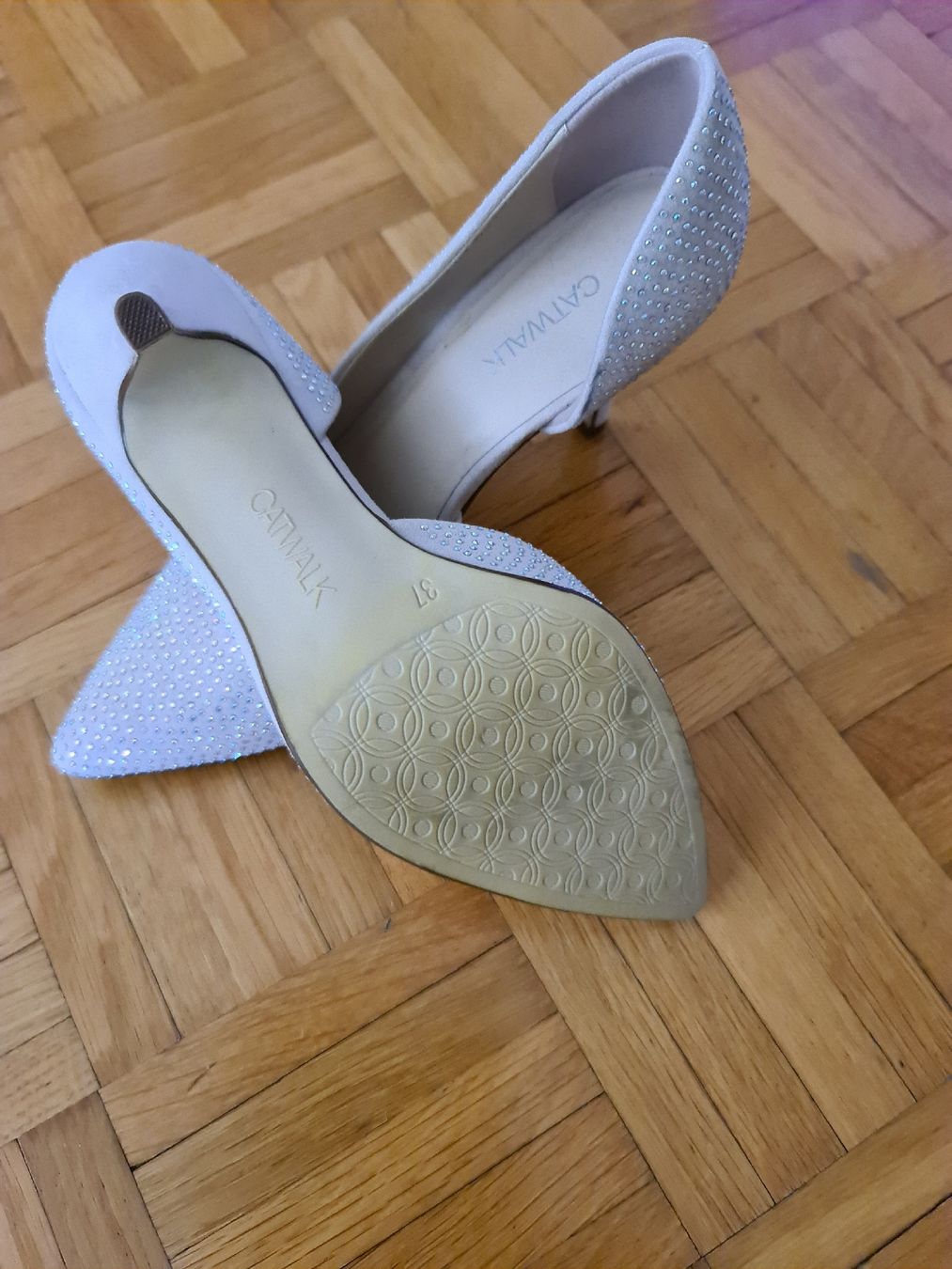 Scarpe da donna: High Heels CATWALK GR.37 – Usato da Thun venduto da erh_fs86 1