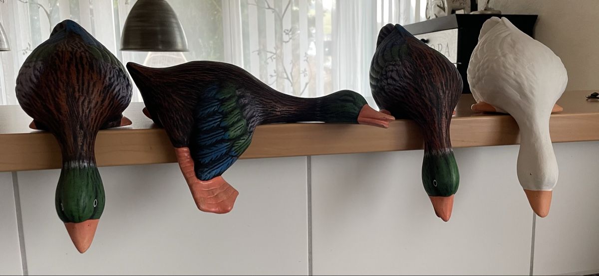 Tutte le decorazioni: Keramikfiguren, 4 Stk., Enten, Kantenhocker – Usato da Bubendorf venduto da Yoru 4