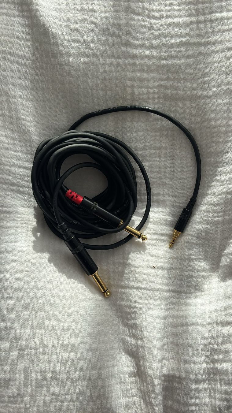 Equalizzatori: Audient iD4 mit jeglichen Kabeln – Nuovo (secondo la descrizione) da Basel venduto da kur_s7r5 3