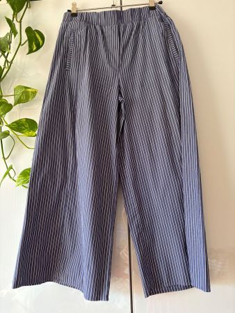 Leichte gestreifte Sommerhose ca. Gr. S