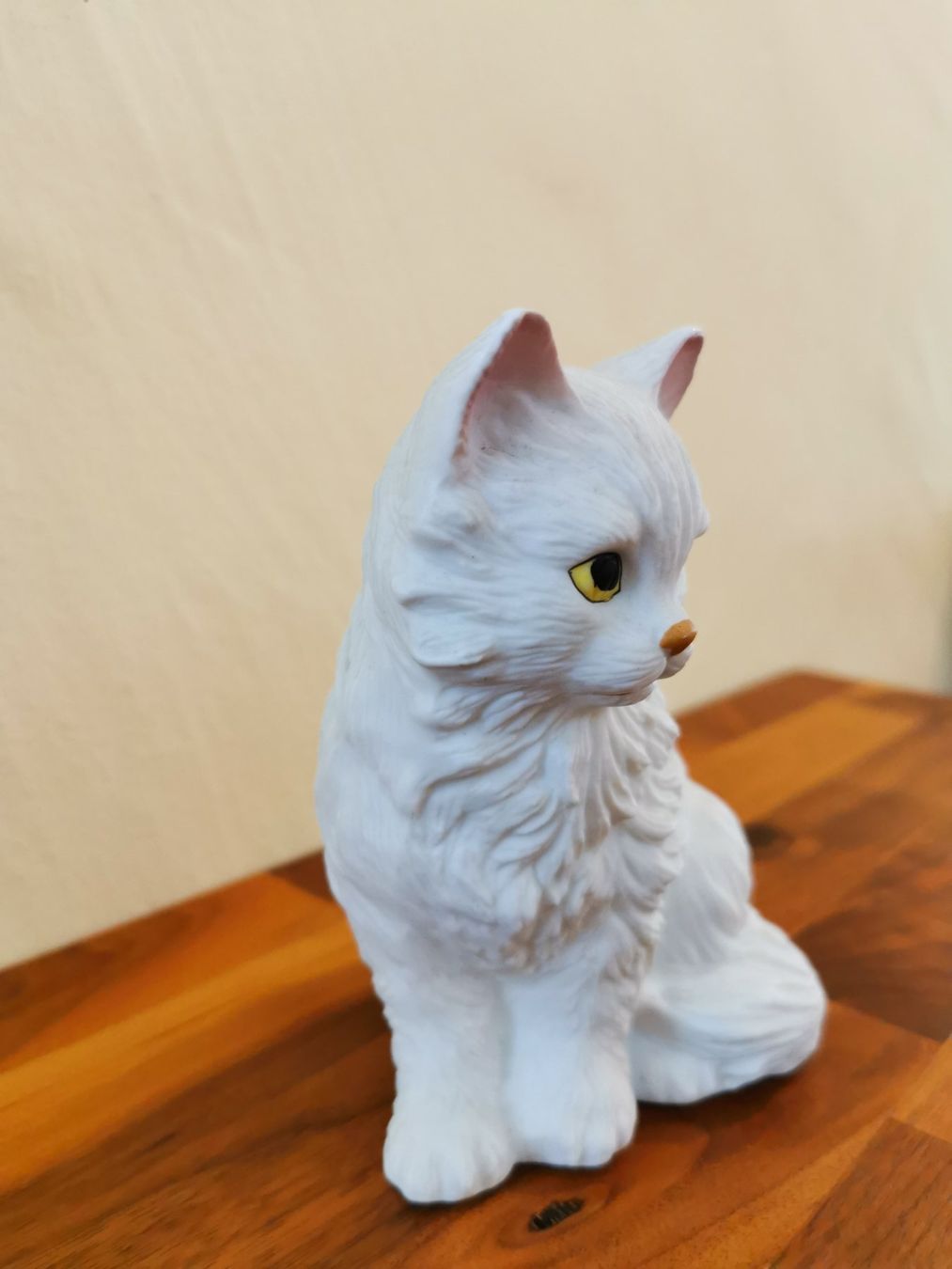 Statuette: Figur Sitzende Katze / Katzenfigur weiss – Usato da Boniswil venduto da Totomat-Lady2 1