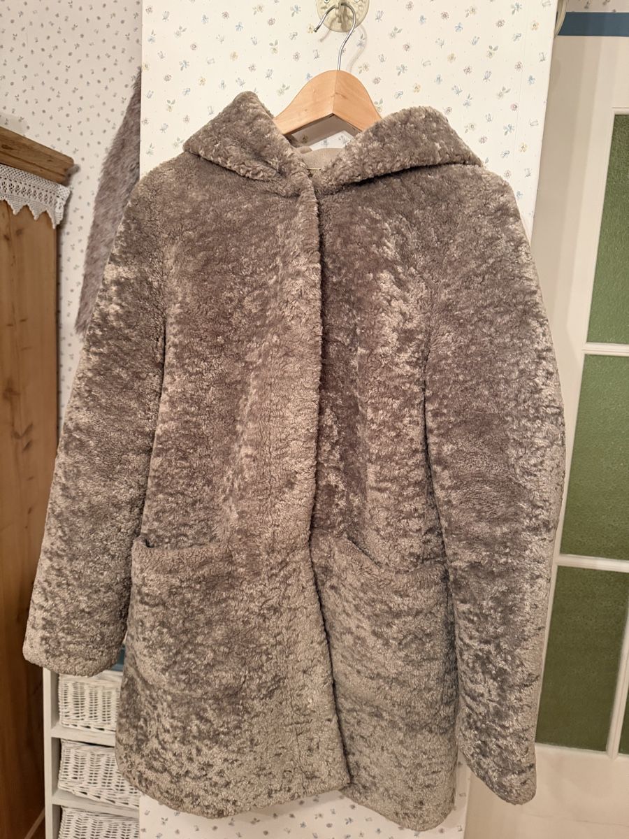 Comma Giacche: Kunstpelz Jacke/Kurzmantel – Usato da Warth venduto da rom_6zyy