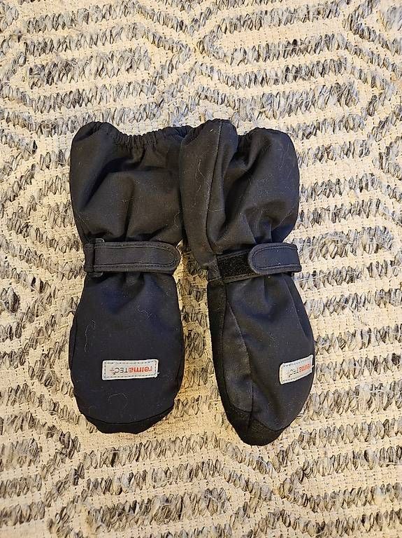 Lotti & Set di vestiti: Jungen Kleiderpaket, Grösse 110-116 – Usato da Nussbaumen AG venduto da Ralix 1
