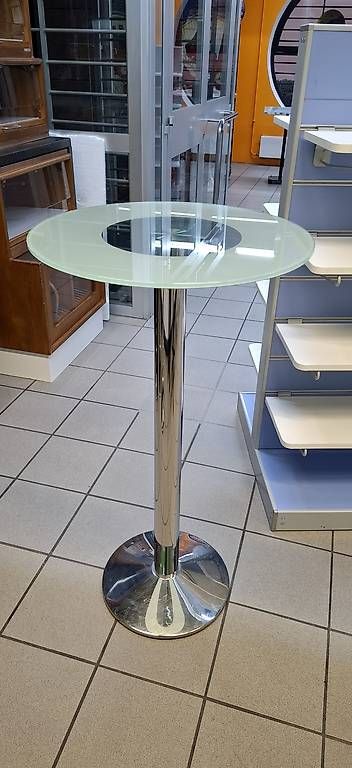 Tavoli: Tavolo alto con sgabelli bar  – Usato da Cassina d'Agno venduto da byscarci 1
