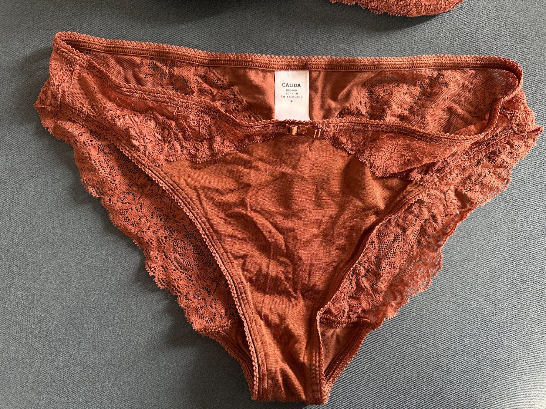 Calida Altra biancheria intima: Calida Sensual Secrets Spacer-BH mit Spitzen-Höschen – Nuovo (secondo la descrizione) da Burgdorf venduto da Luluk27 3