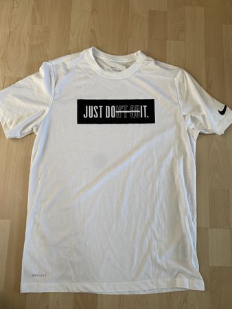 Nike T-Shirt "JUST DON'T QUIT" Gr M, Top Zustand