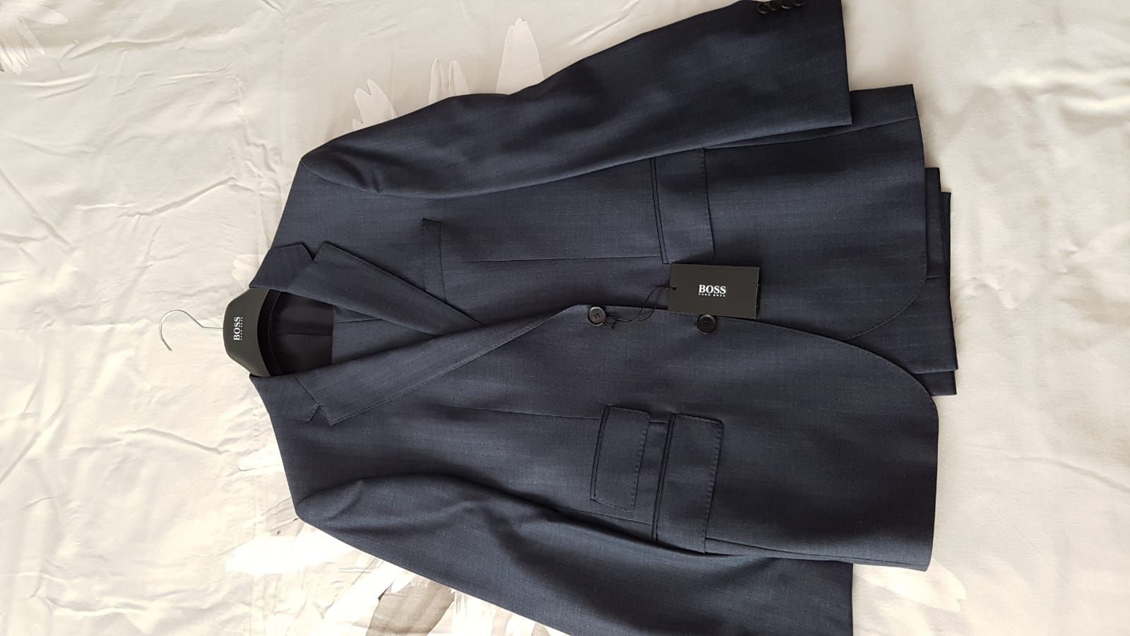Hugo Boss Completi: Herrenanzug Hugo Boss Gr.46 neu. – Nuovo e nell'imballaggio originale da Zürich venduto da ata_c8nh 6
